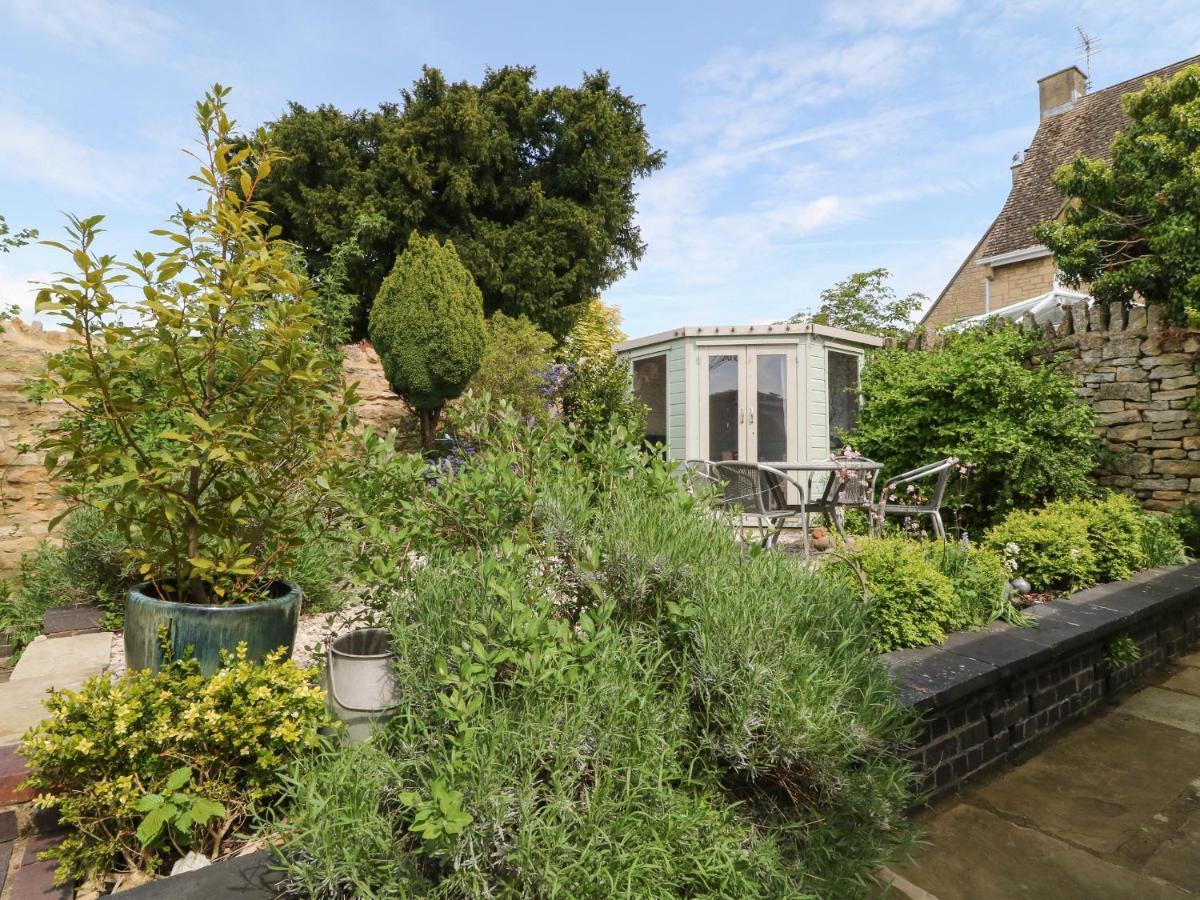 Blundell'S Cottage برودواي المظهر الخارجي الصورة